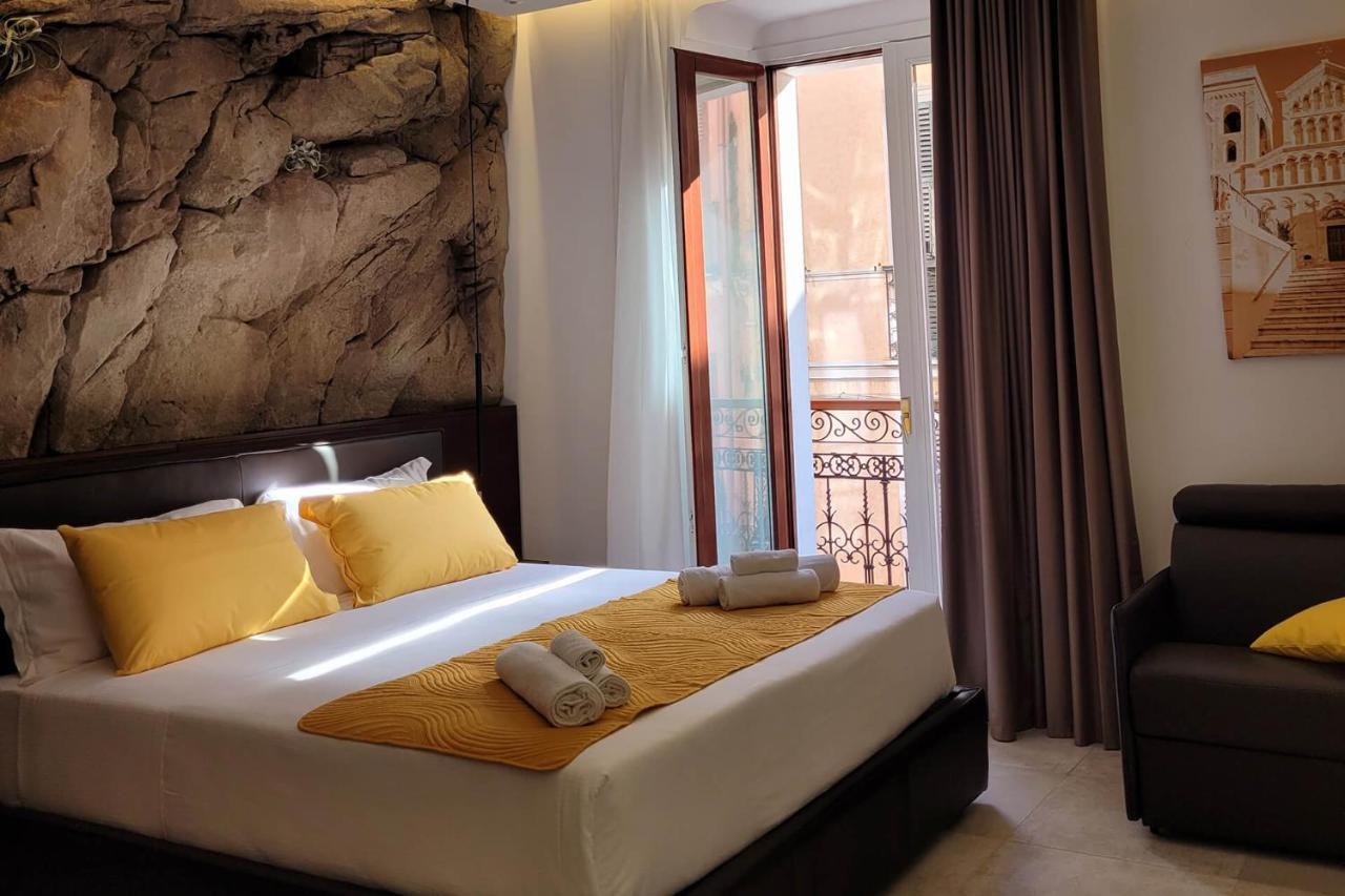 Palazzo Ferrucci Luxury Suites Cagliari Kültér fotó