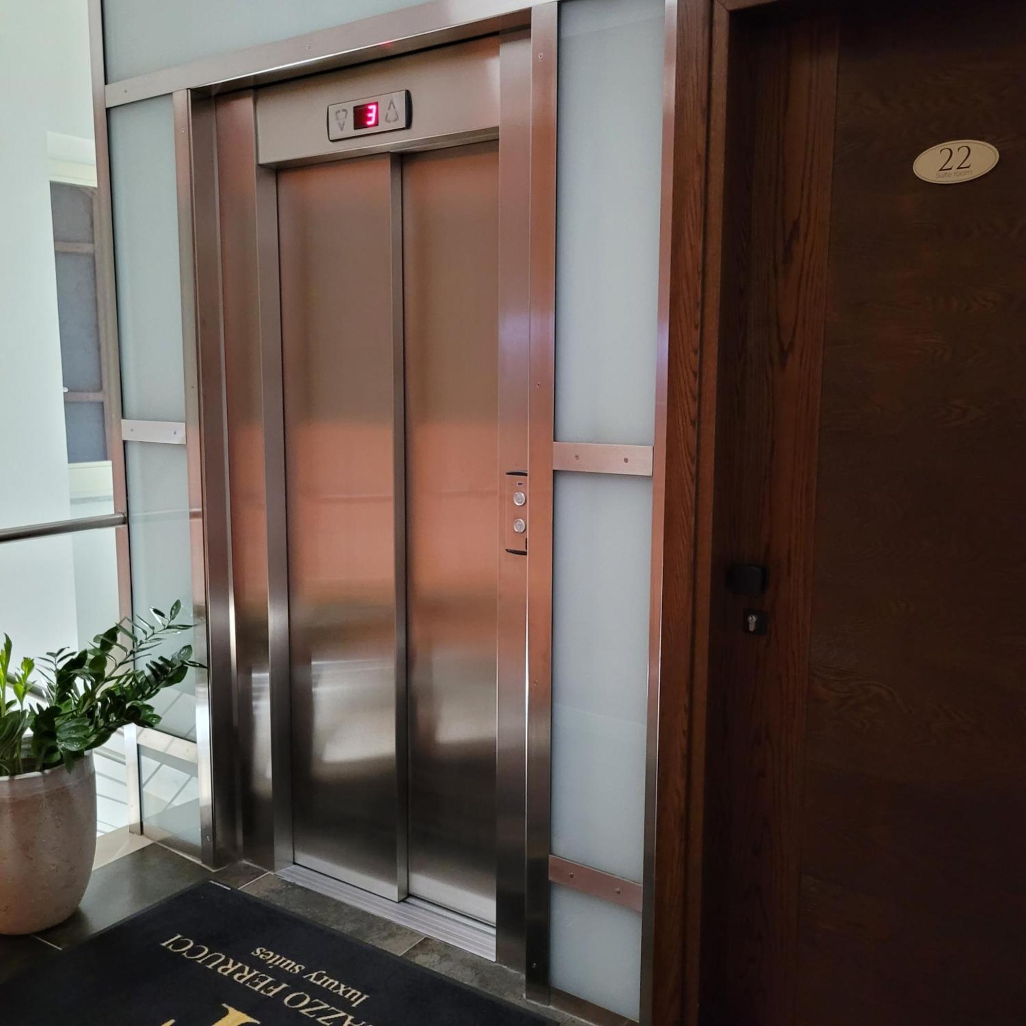 Palazzo Ferrucci Luxury Suites Cagliari Kültér fotó